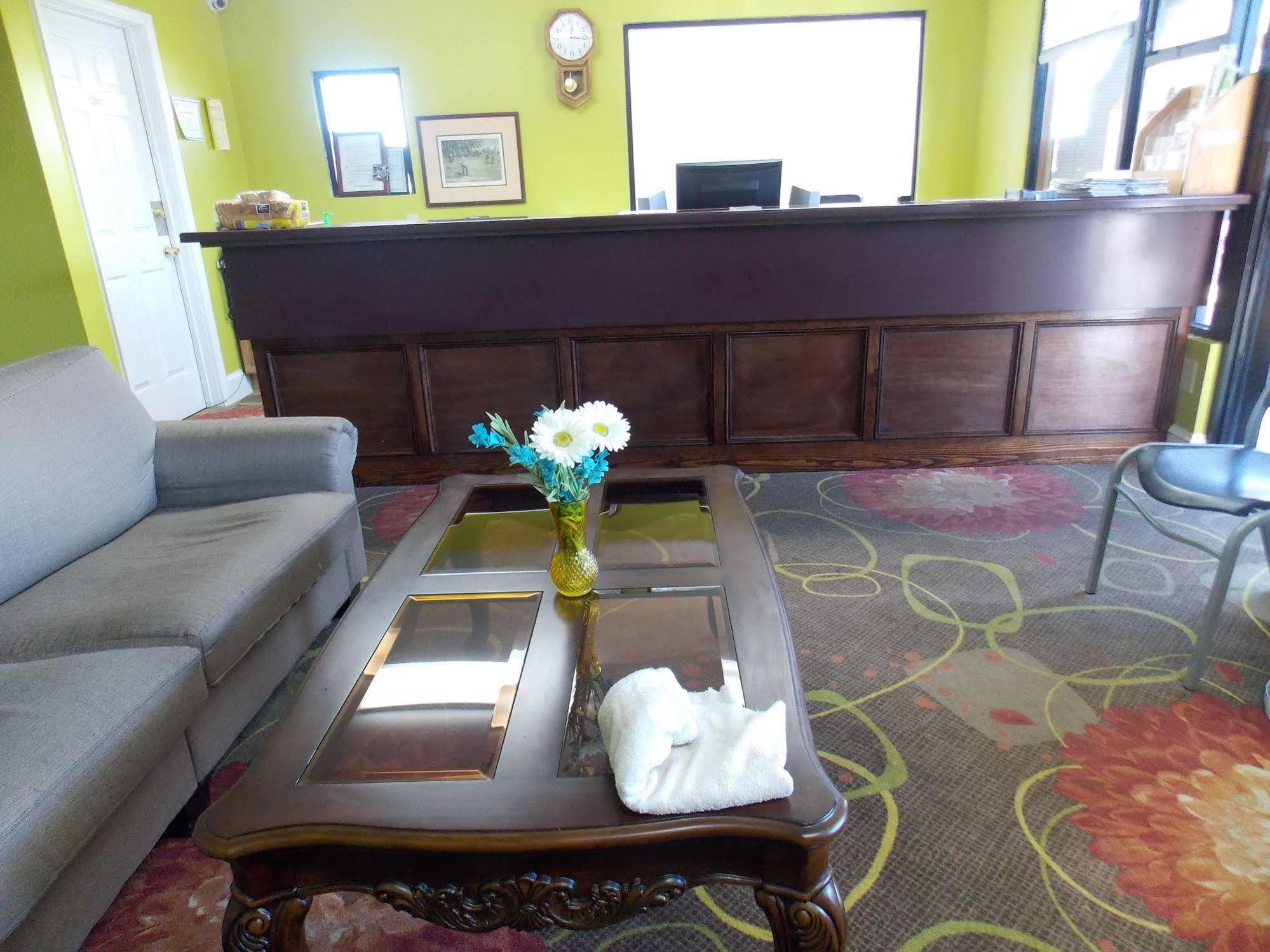 Augusta Best Inn Bagian luar foto
